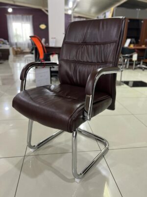 Кресло на полозьях RT-333 Бонд CF ( экокожа коричневая ).